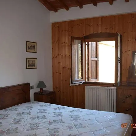 Lucigarden Con Piscina Apartamento